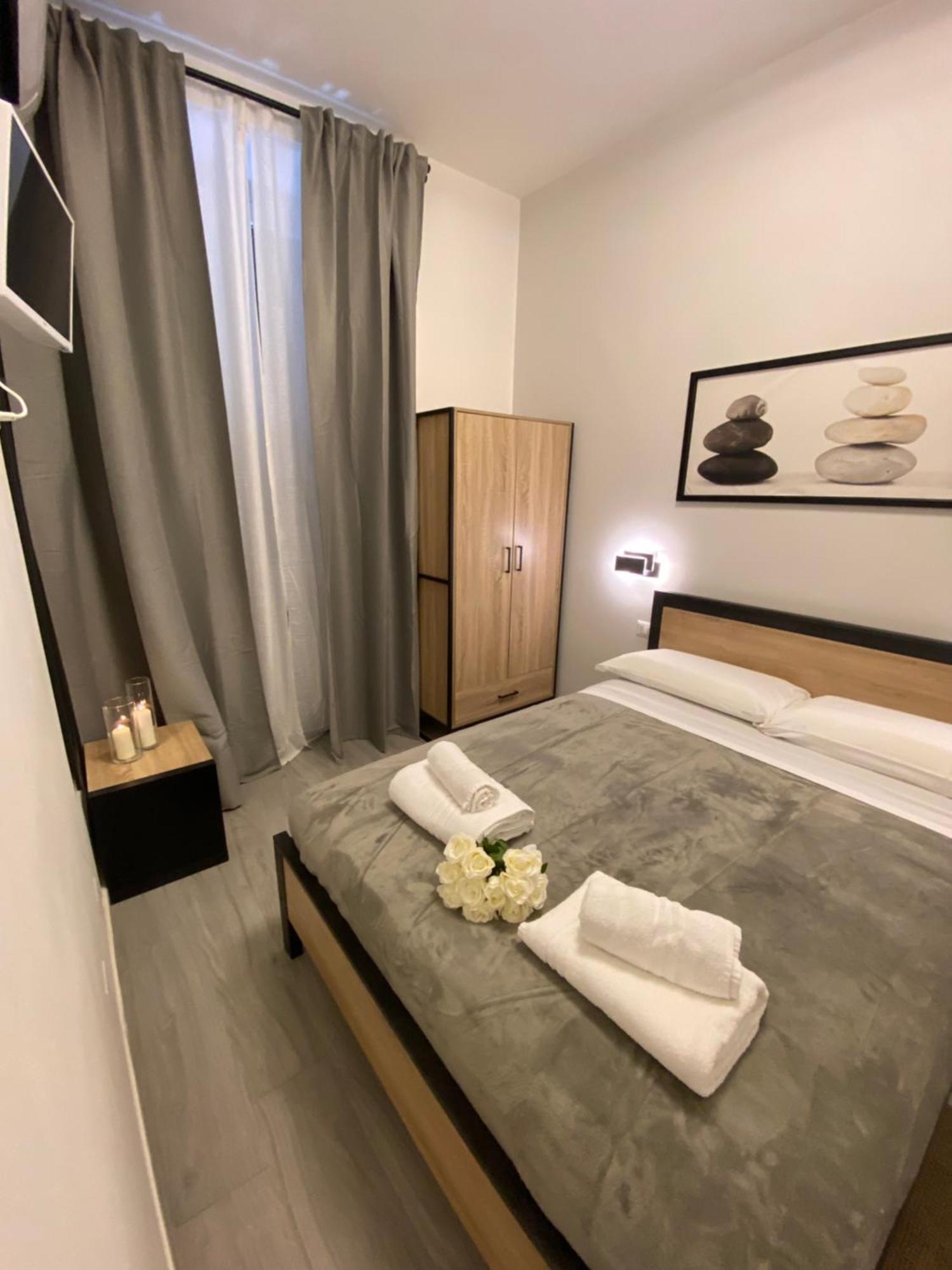 Roma Centro Softrooms Guest House Affittacamere Exterior foto